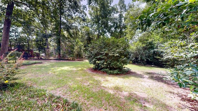 1515 Plaza Drive, Dothan, AL 36303