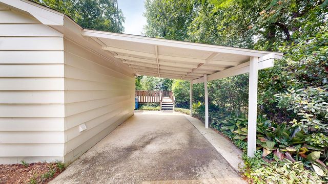 1515 Plaza Drive, Dothan, AL 36303