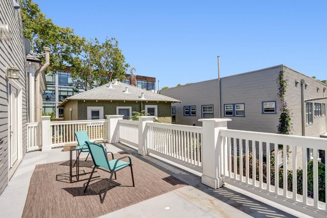 2526 Capitol Ave, Sacramento, CA 95816