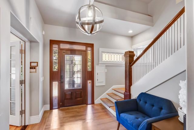 2526 Capitol Ave, Sacramento, CA 95816