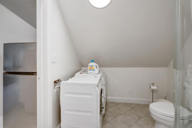 2526 Capitol Ave, Sacramento, CA 95816