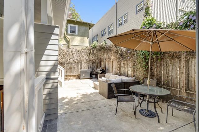 2526 Capitol Ave, Sacramento, CA 95816