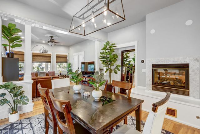 2526 Capitol Ave, Sacramento, CA 95816