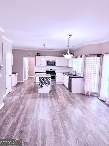 2887 Kingstream Drive, Snellville, GA 30039