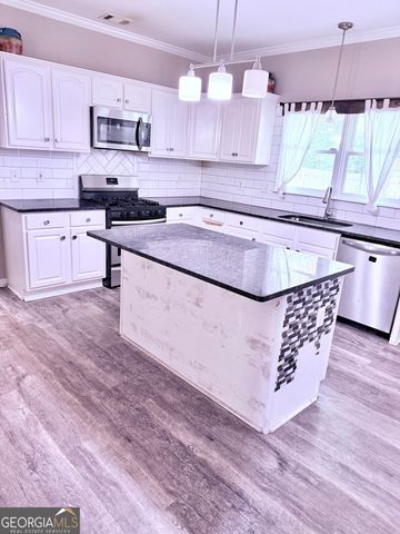 2887 Kingstream Drive, Snellville, GA 30039