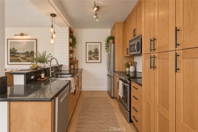 3707 E Livingston 306, Long Beach, CA 90803