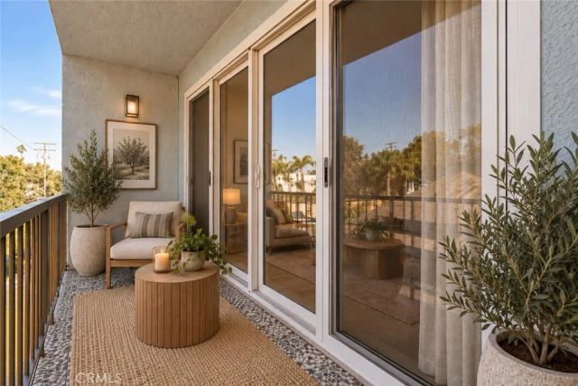 3707 E Livingston 306, Long Beach, CA 90803