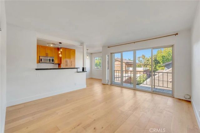 3707 E Livingston 306, Long Beach, CA 90803
