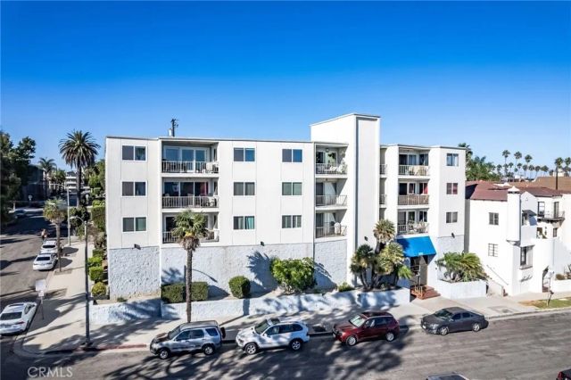 3707 E Livingston 306, Long Beach, CA 90803