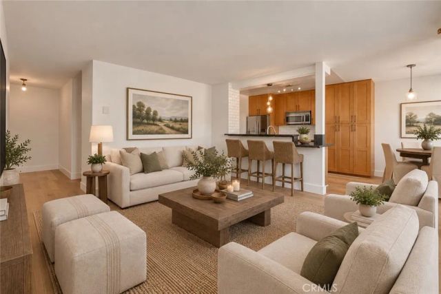 3707 E Livingston 306, Long Beach, CA 90803
