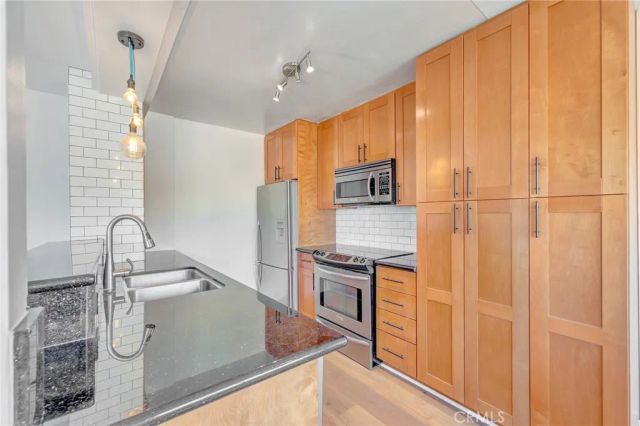 3707 E Livingston 306, Long Beach, CA 90803
