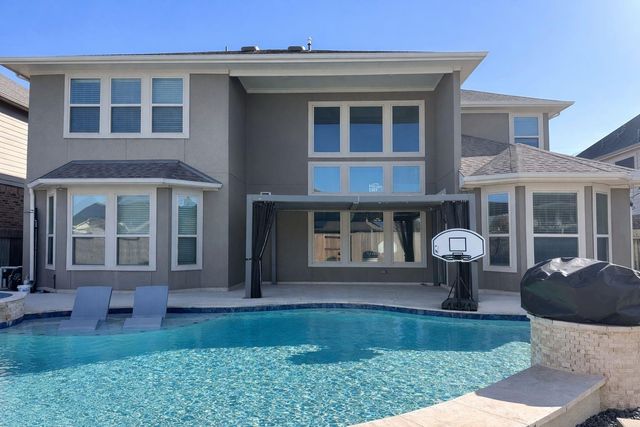 2406 Trocadero Lane, League City, TX 77573