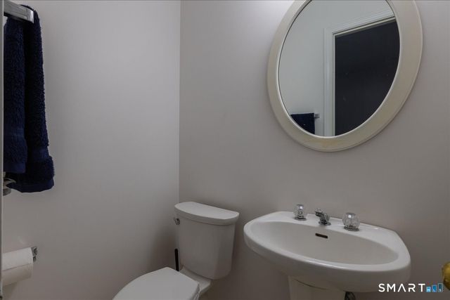 8 South Street B9, Danbury, CT 06810