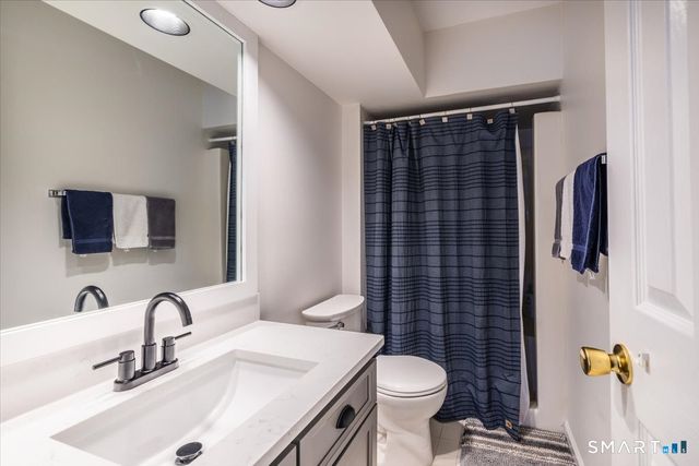 8 South Street B9, Danbury, CT 06810