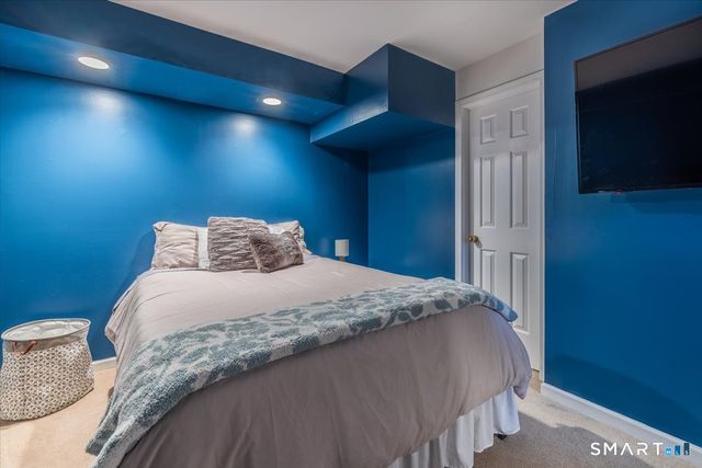 8 South Street B9, Danbury, CT 06810