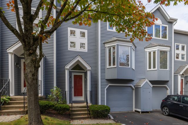 8 South Street B9, Danbury, CT 06810