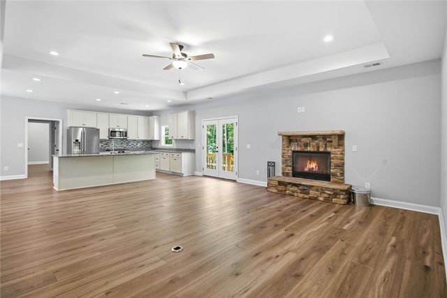912 Watercrest Road, West Union, SC 29696