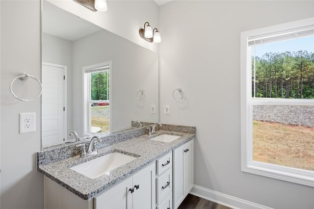 912 Watercrest Road, West Union, SC 29696