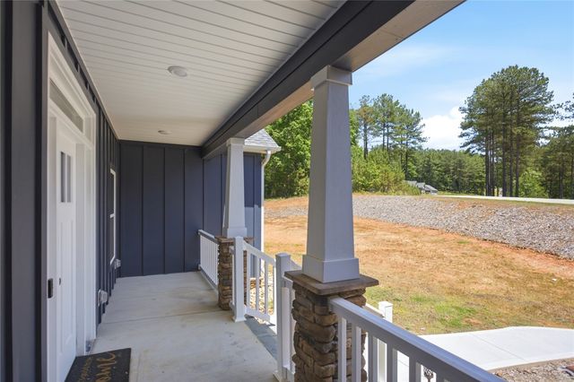 912 Watercrest Road, West Union, SC 29696
