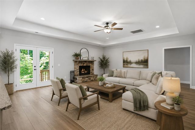 912 Watercrest Road, West Union, SC 29696