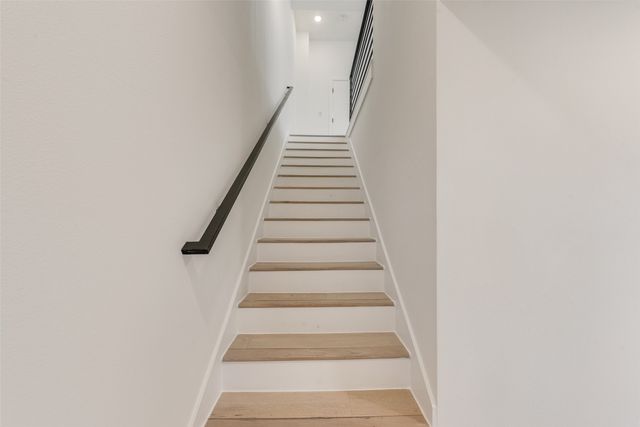 1505 N Garrett Avenue 204, Dallas, TX 75206