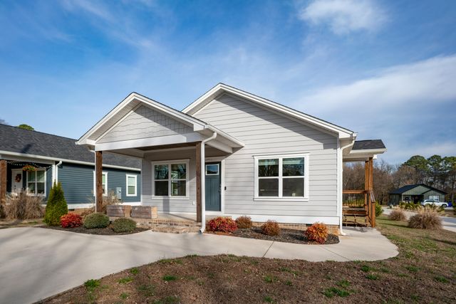 1112 Phillips Street SW, Cleveland, TN 37311