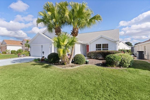 1415 LA HERMOSA DRIVE, The Villages, FL 32162