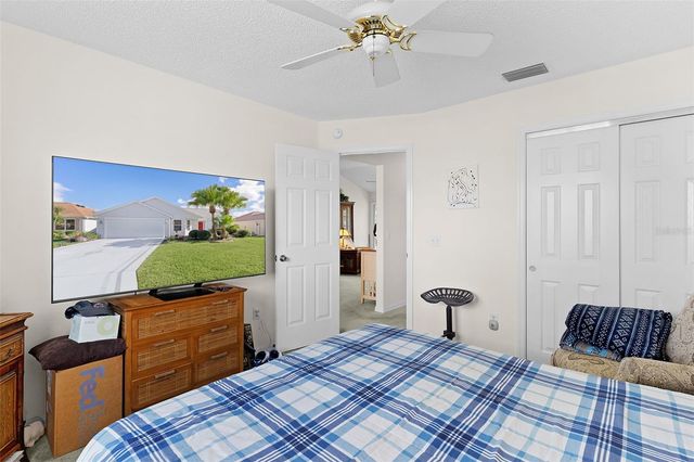 1415 LA HERMOSA DRIVE, The Villages, FL 32162