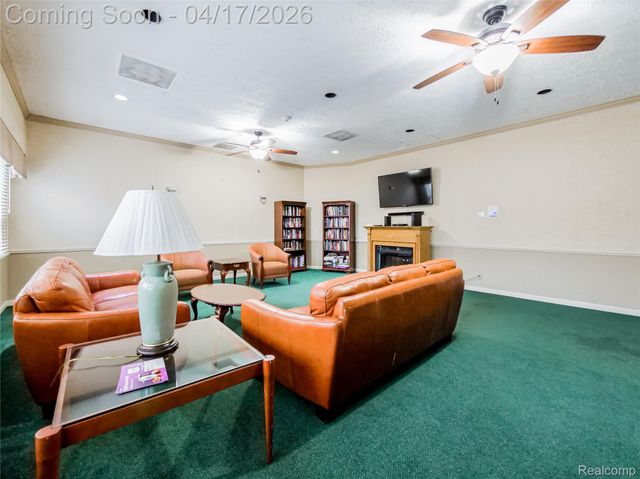 43000 12 Oaks Crescent Drive 5022, Novi, MI 48377
