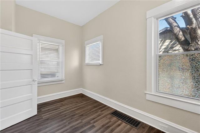 411 N Lawndale Avenue, Kansas City, MO 64123