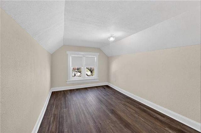 411 N Lawndale Avenue, Kansas City, MO 64123