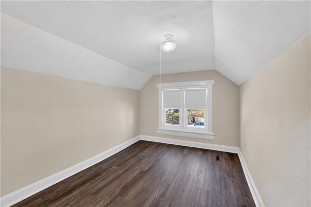 411 N Lawndale Avenue, Kansas City, MO 64123