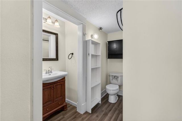 411 N Lawndale Avenue, Kansas City, MO 64123