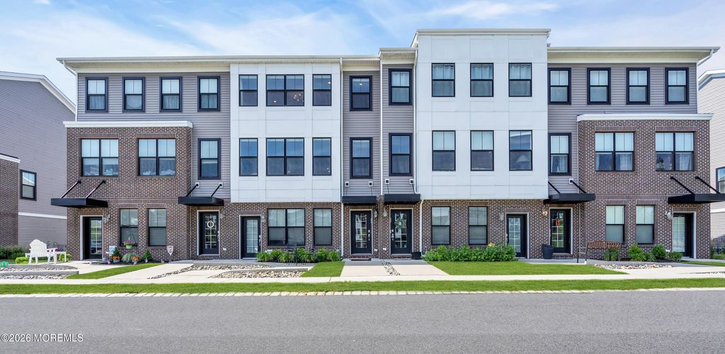 22 Midway Road S, Tinton Falls, NJ 07724