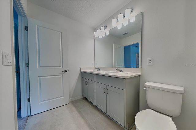 4830 REVOLUTIONARY WAY, St Cloud, FL 34769