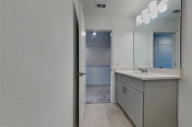 4830 REVOLUTIONARY WAY, St Cloud, FL 34769
