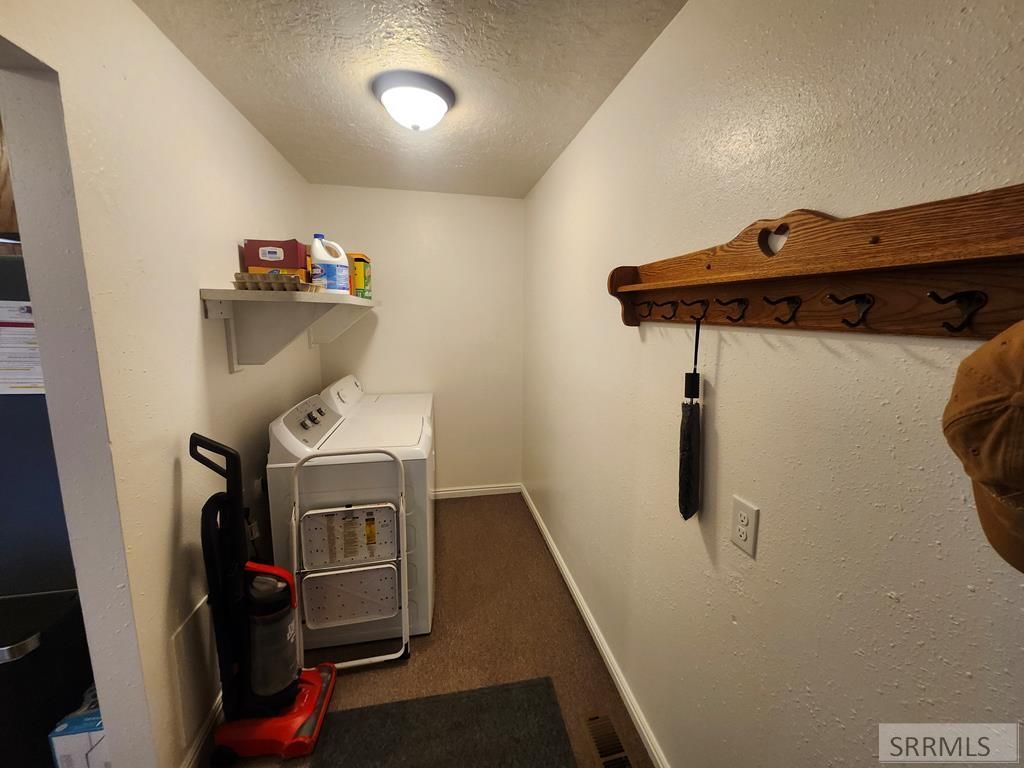 Image 20 of property listing at 757 E 1200 N, Shelley, ID 83274