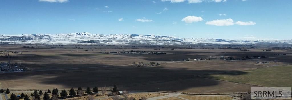 Image 34 of property listing at 757 E 1200 N, Shelley, ID 83274