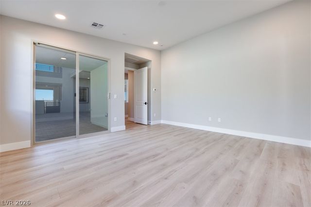 1030 Soaring Sage Avenue, Las Vegas, NV 89138