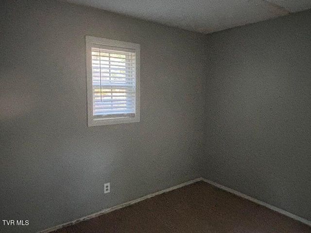 1001 Jarvis Road, Rogersville, TN 37857