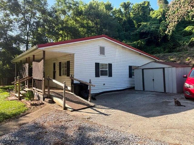 1001 Jarvis Road, Rogersville, TN 37857