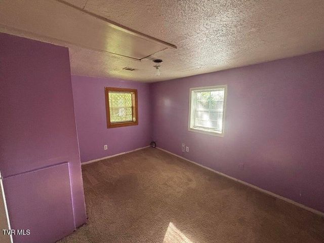 1001 Jarvis Road, Rogersville, TN 37857