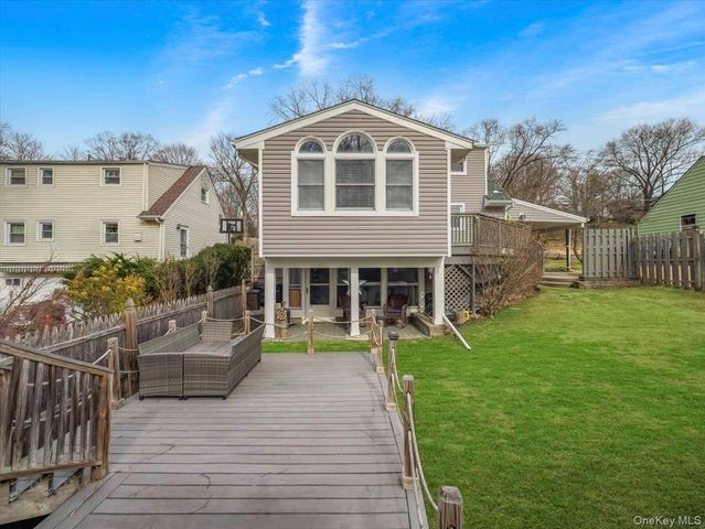 35 Hillside Avenue, Suffern, NY 10901