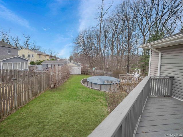 35 Hillside Avenue, Suffern, NY 10901