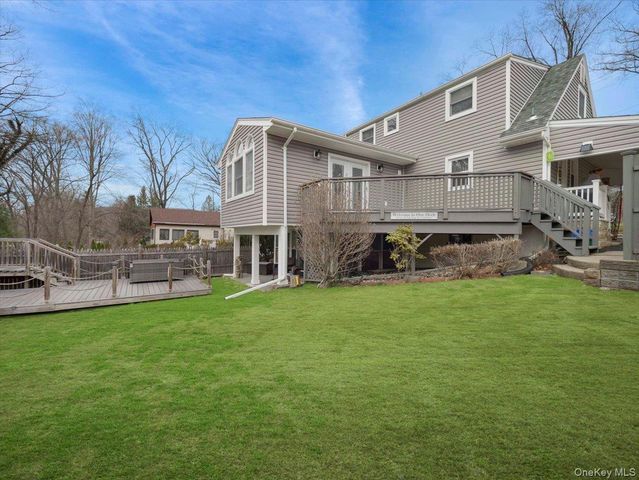 35 Hillside Avenue, Suffern, NY 10901