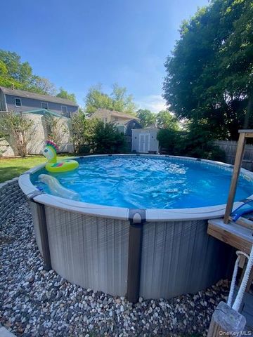 35 Hillside Avenue, Suffern, NY 10901