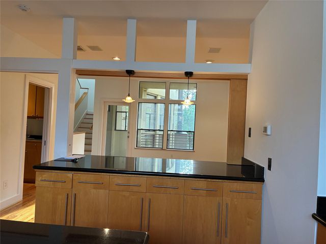 6320 Haskell Street A, Houston, TX 77007