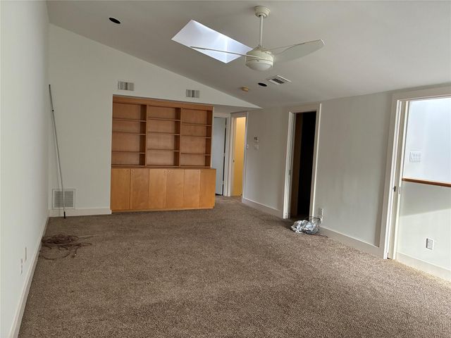 6320 Haskell Street A, Houston, TX 77007