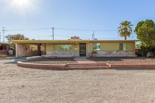 5322 E Hawthorne Street, Tucson, AZ 85711