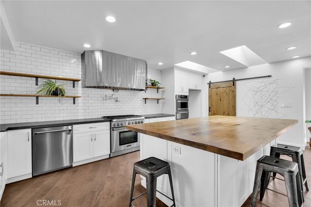 1133 Granvia Altamira, Palos Verdes Estates, CA 90274